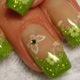 Gelngel mit Naildesign